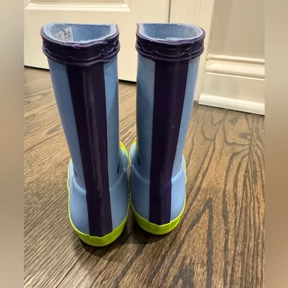 Hunter Kids' First Classic Wellington Rain Boots Caterpillar Design (7B/8G) - Picture 4 of 7